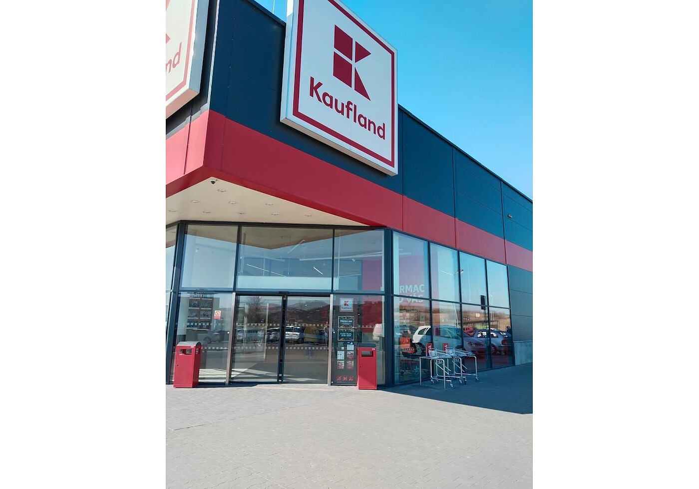 Prodejna Kaufland Starovice 903, 693 01 Hustopeče