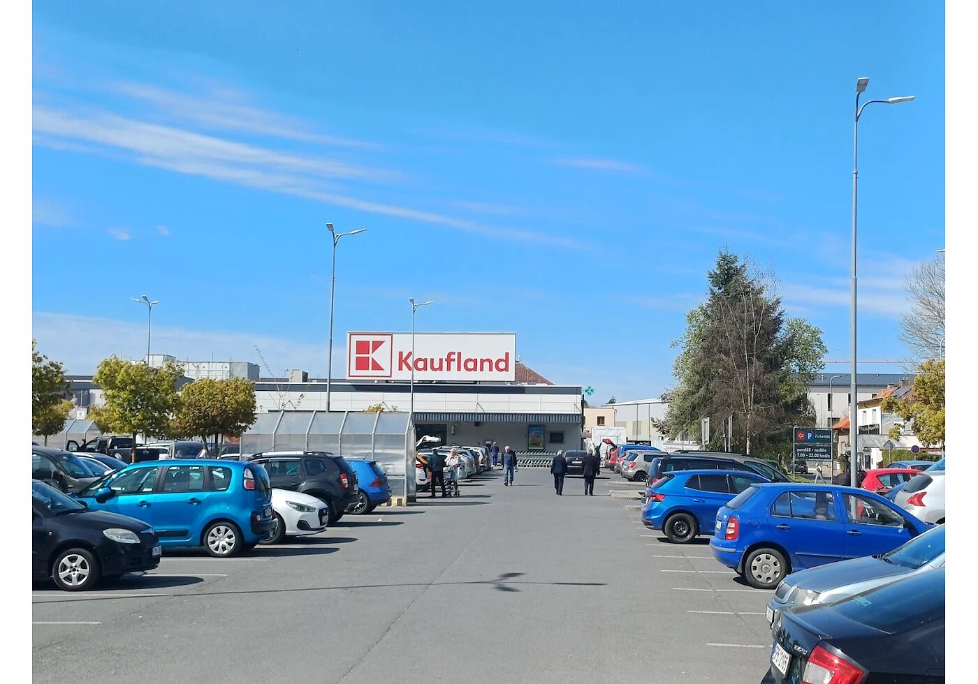 Prodejna Kaufland Šumavská 782, 339 01 Klatovy