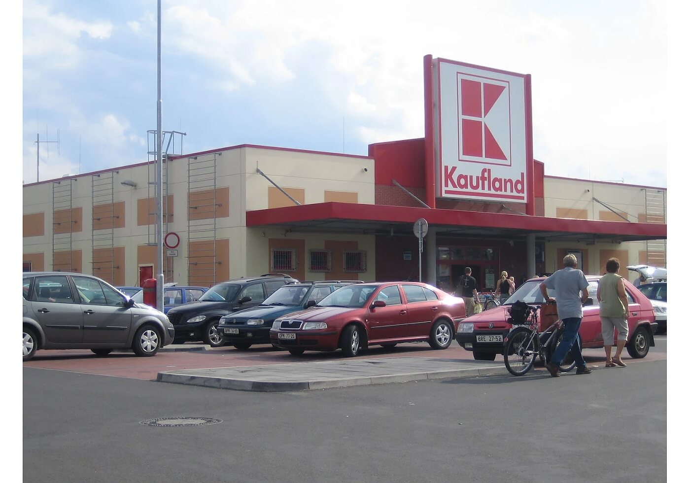 Prodejna Kaufland Opavská 1132/14, 794 01 Krnov
