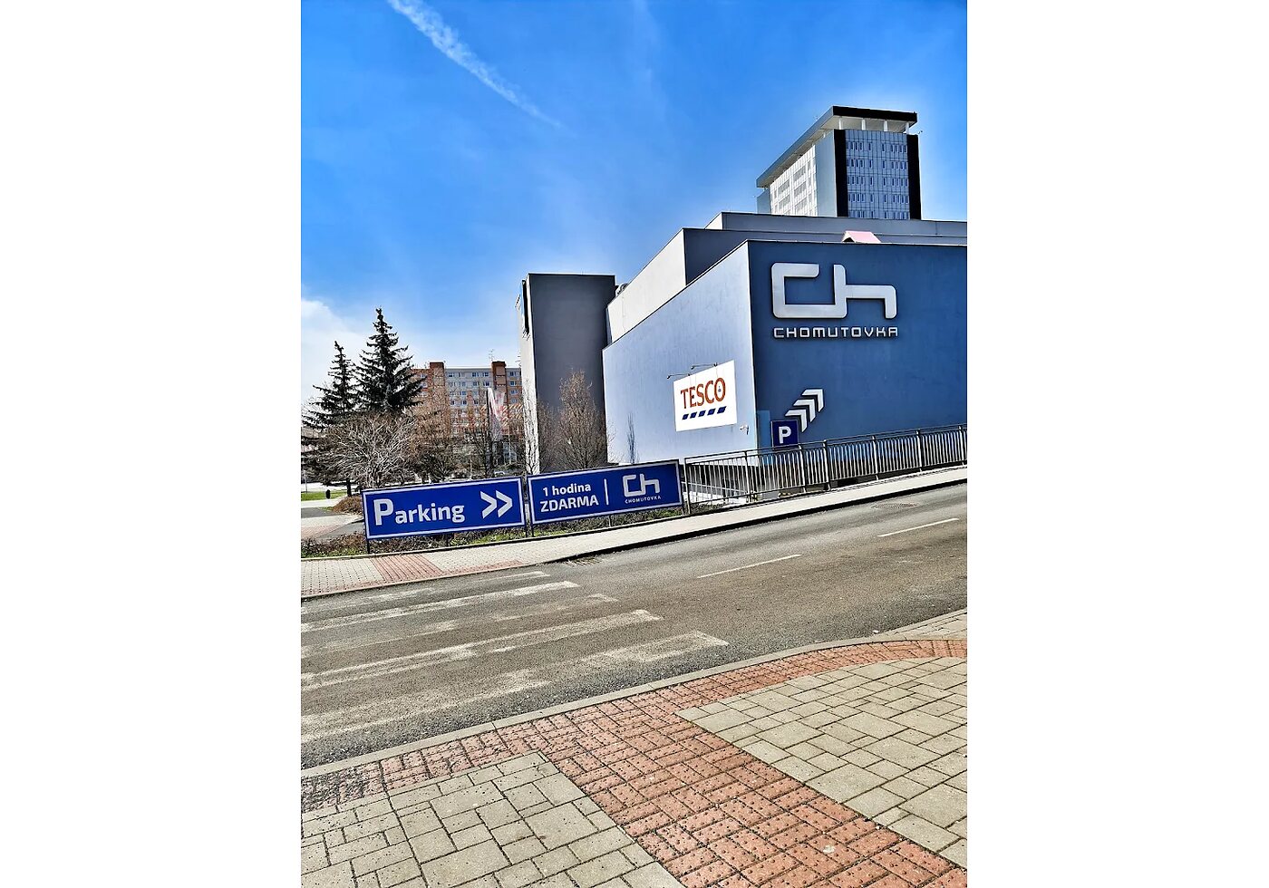 Tesco Supermarket Chomutov Chomutovka