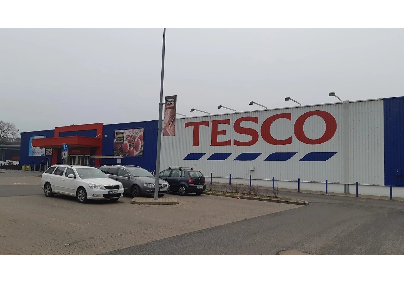 Tesco Hypermarket Dvůr Králové